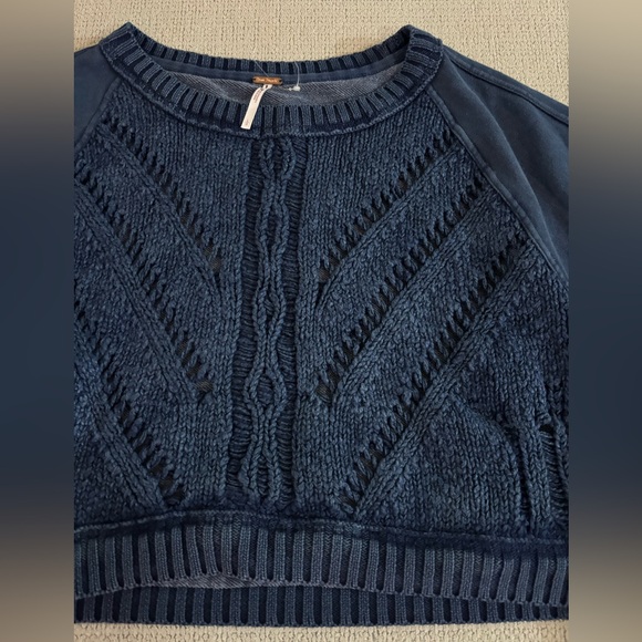 Free People Sweetness Sweatshirt BLUE LARGE - Picture 3 of 6